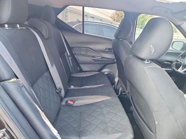2020 NISSAN KICKS