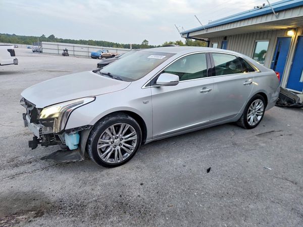 2018 CADILLAC XTS Luxury