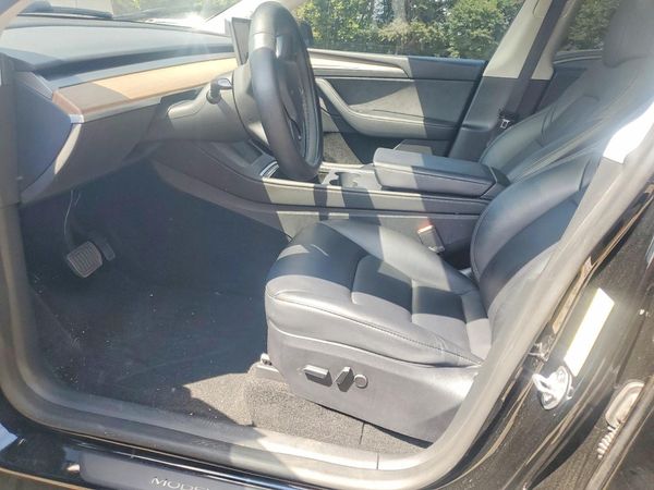 2023 TESLA MODEL Y — DENT