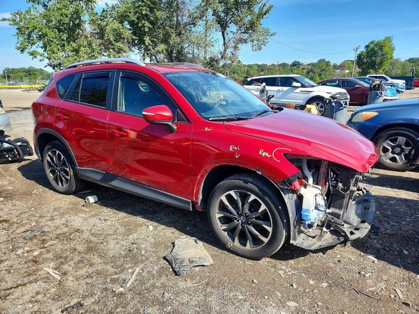 2016 MAZDA CX-5 Grand Touring/GT — Passenger 3/4