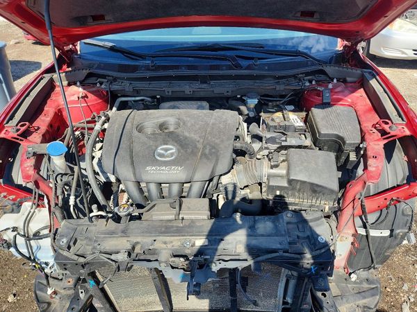 2016 MAZDA CX-5 Grand Touring/GT — Engine bay
