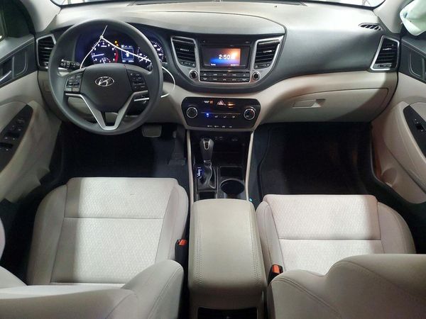 2017 HYUNDAI TUCSON