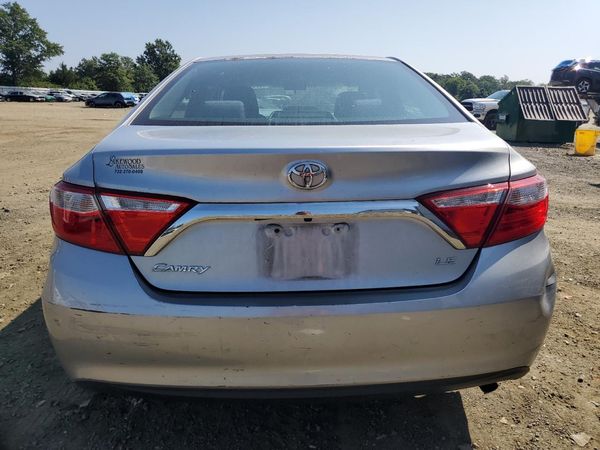 2016 TOYOTA CAMRY