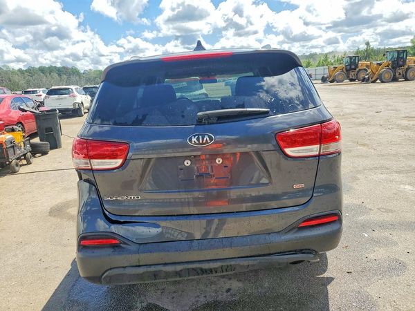 2018 KIA SORENTO
