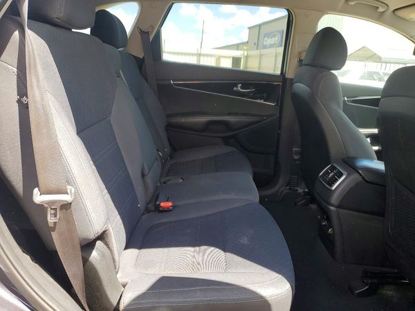 2018 KIA SORENTO