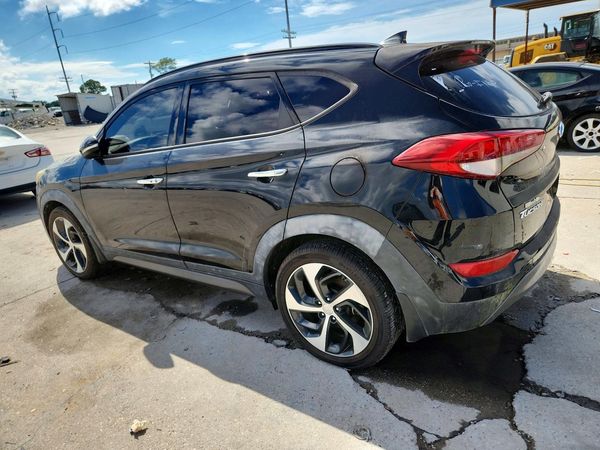2016 HYUNDAI TUCSON