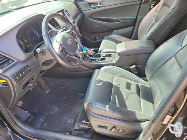 2016 HYUNDAI TUCSON