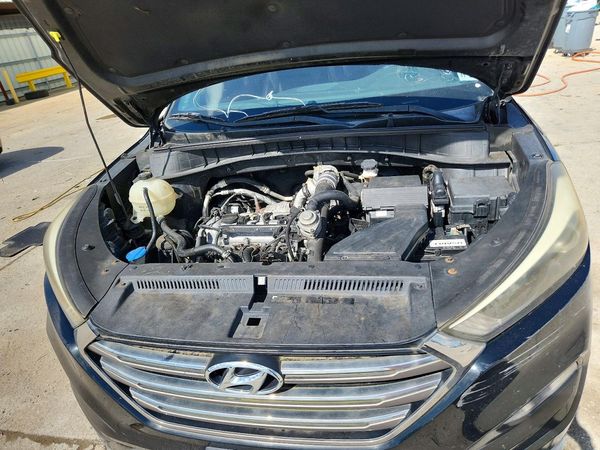 2016 HYUNDAI TUCSON