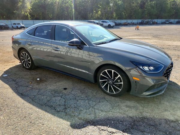2020 HYUNDAI SONATA