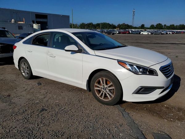 2016 HYUNDAI SONATA — Passenger 3/4