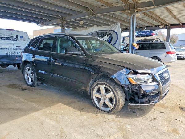 2012 AUDI Q5