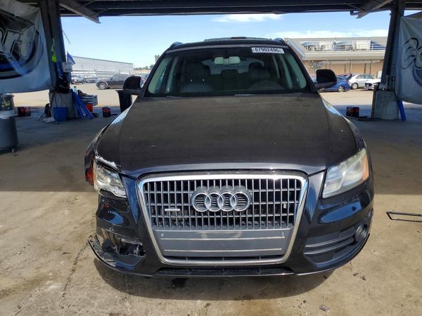 2012 AUDI Q5