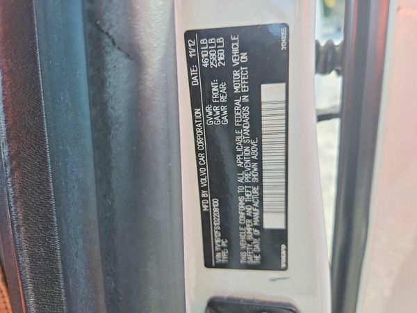 2013 VOLVO S60