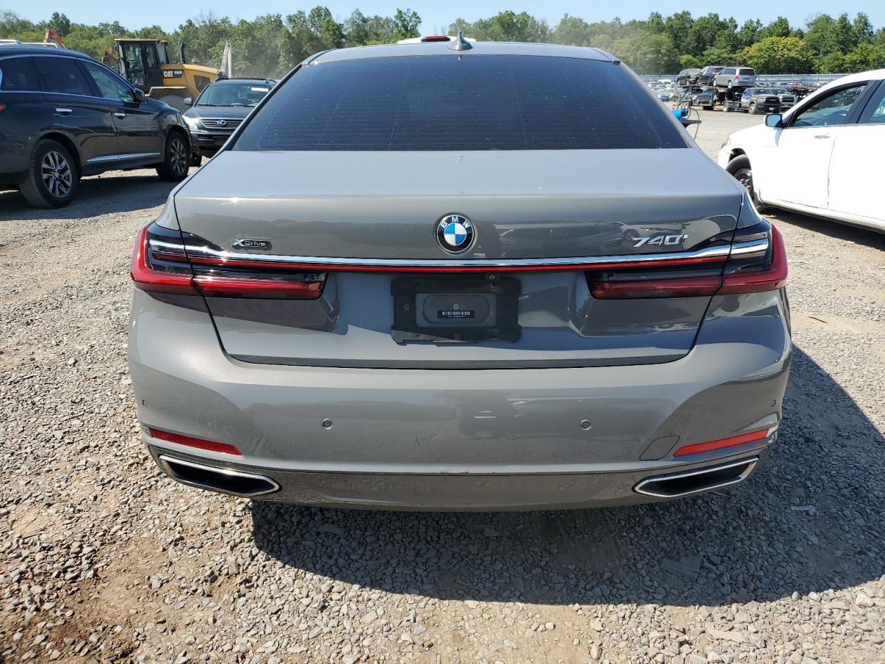 2022 BMW 740 xDrive