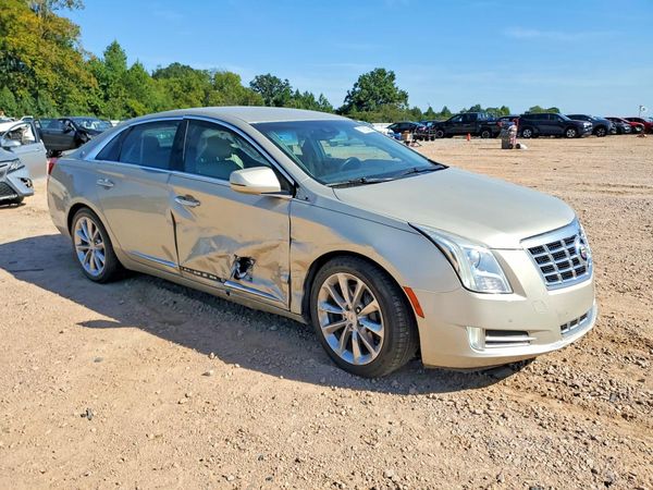 2014 CADILLAC XTS