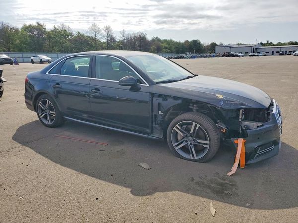 2018 AUDI A4 — Passenger 3/4