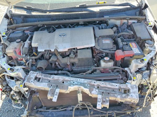 2020 TOYOTA PRIUS