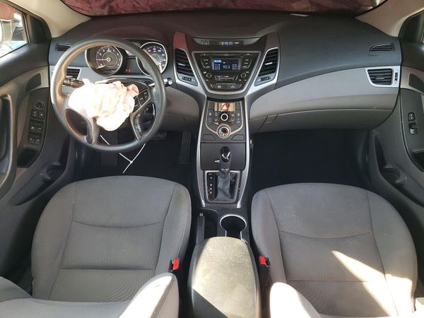 2014 HYUNDAI ELANTRA GLS(Middle)