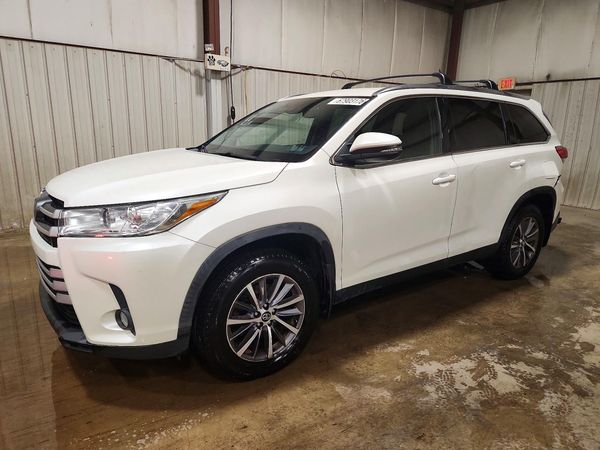2019 TOYOTA HIGHLANDER