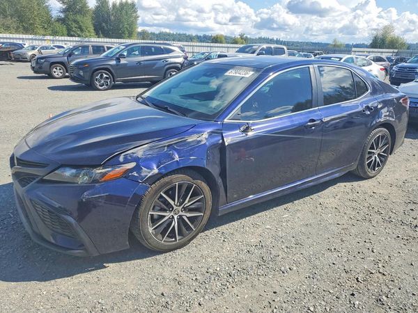 2022 TOYOTA CAMRY
