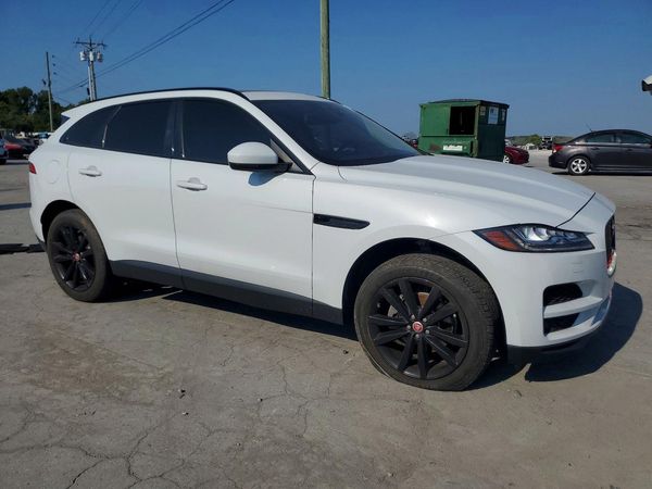 2017 JAGUAR F-PACE Prestige