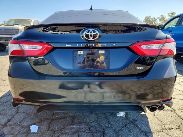 2020 TOYOTA CAMRY