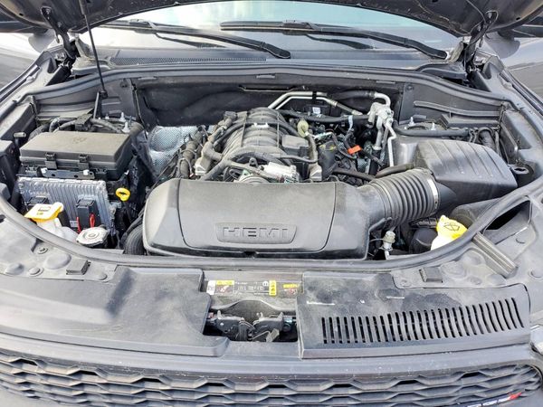 2025 DODGE DURANGO — Engine bay