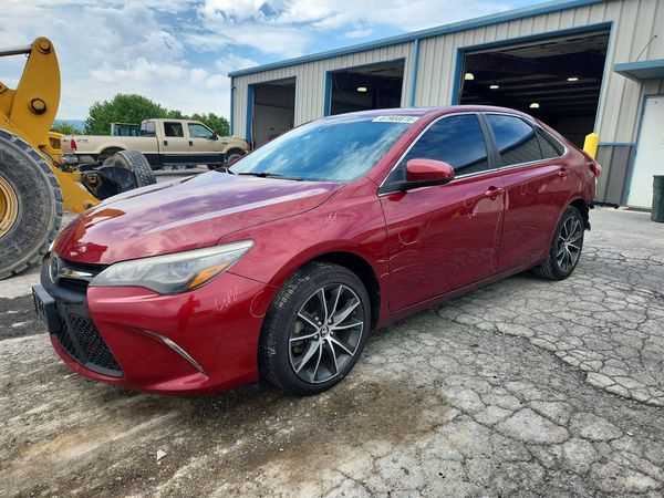 2017 TOYOTA CAMRY XLE/XSE