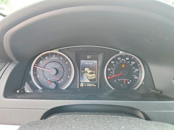 2017 TOYOTA CAMRY XLE/XSE