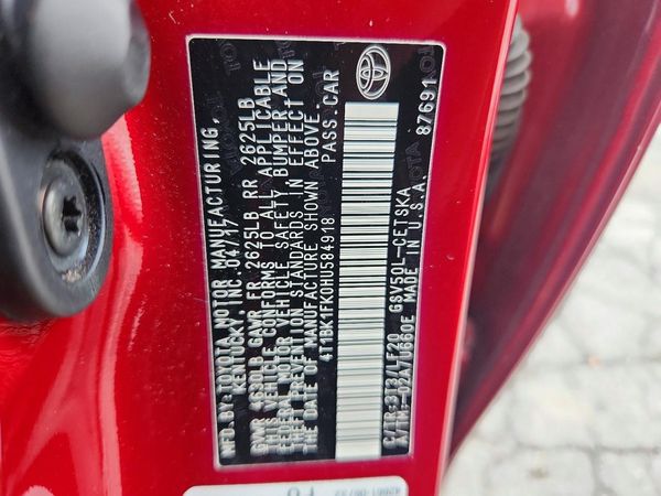 2017 TOYOTA CAMRY XLE/XSE