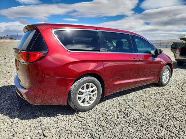 2017 CHRYSLER PACIFICA LX