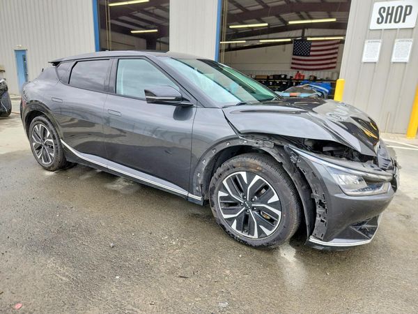 2023 KIA EV6 Light, Wind