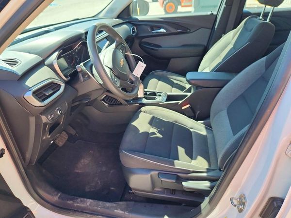 2021 CHEVROLET TRAILBLAZE LS