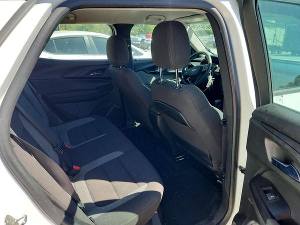 2021 CHEVROLET TRAILBLAZE LS