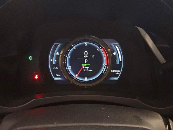 2017 LEXUS IS 200t — ODOM