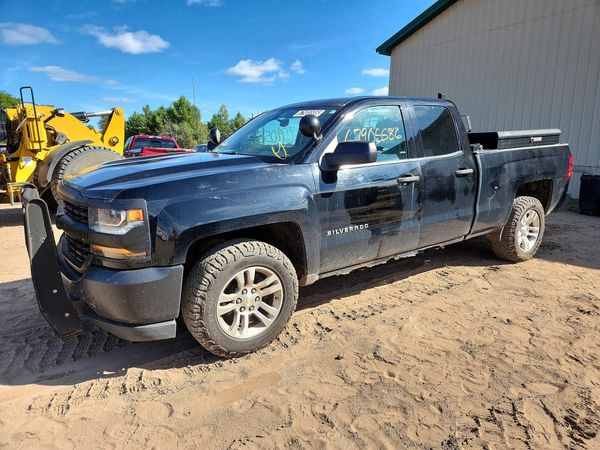2018 CHEVROLET SILVERADO — DSFA — Front 3/4