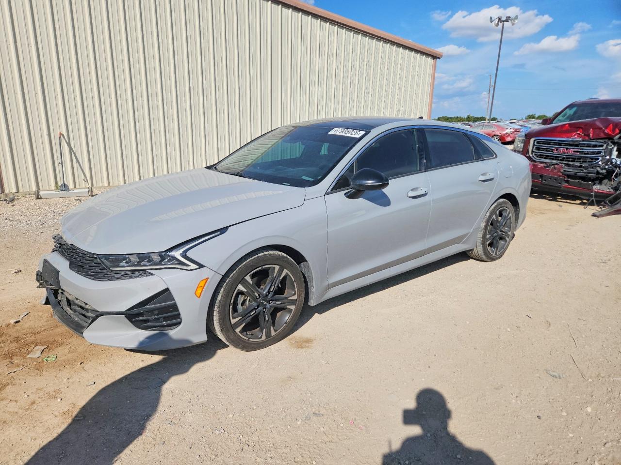 2022 KIA K5