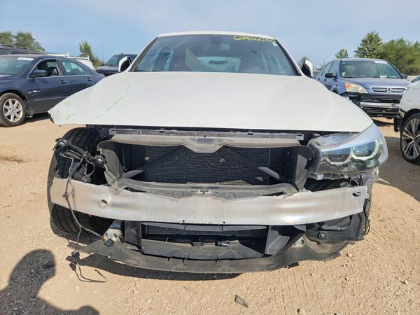 2017 BMW 330