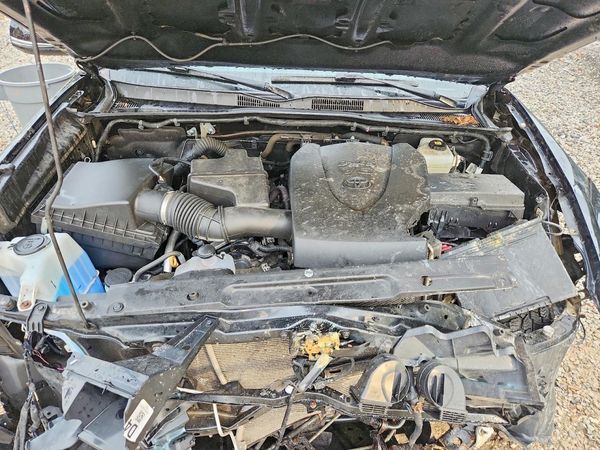 2022 TOYOTA TACOMA SR5 — Engine bay
