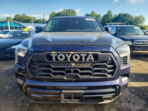 2024 TOYOTA SEQUOIA