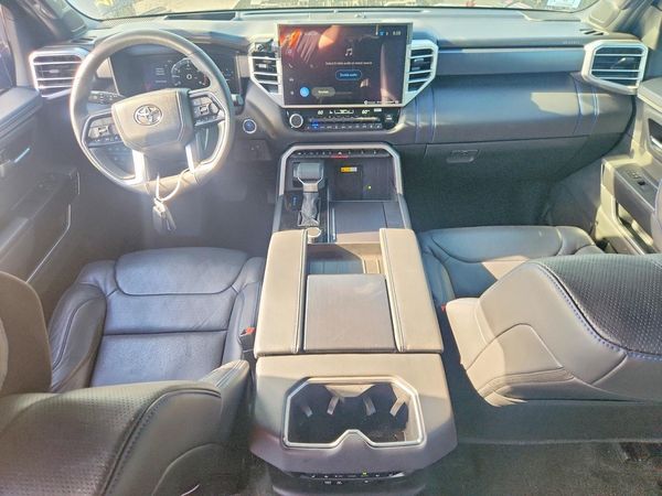 2024 TOYOTA SEQUOIA