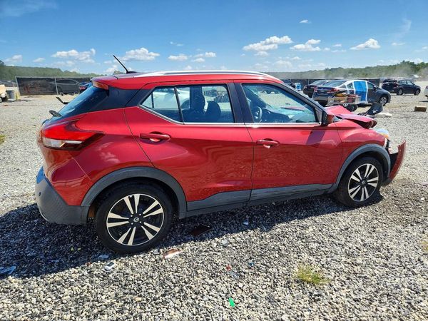2020 NISSAN KICKS