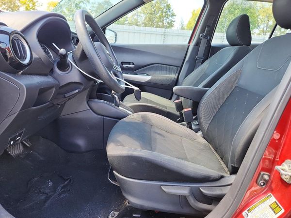 2020 NISSAN KICKS