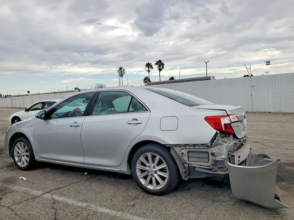 2014 TOYOTA CAMRY Hybrid