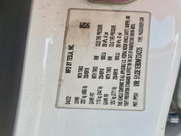 2022 TESLA MODEL 3
