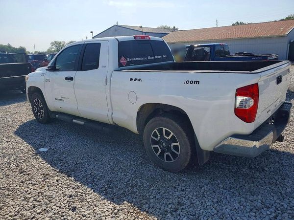 2017 TOYOTA TUNDRA