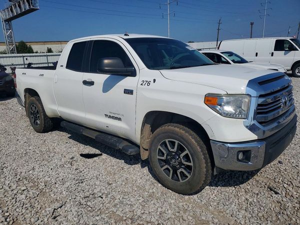 2017 TOYOTA TUNDRA