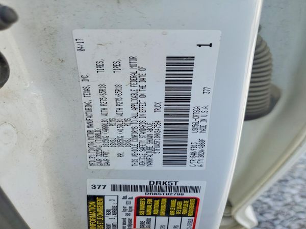 2017 TOYOTA TUNDRA