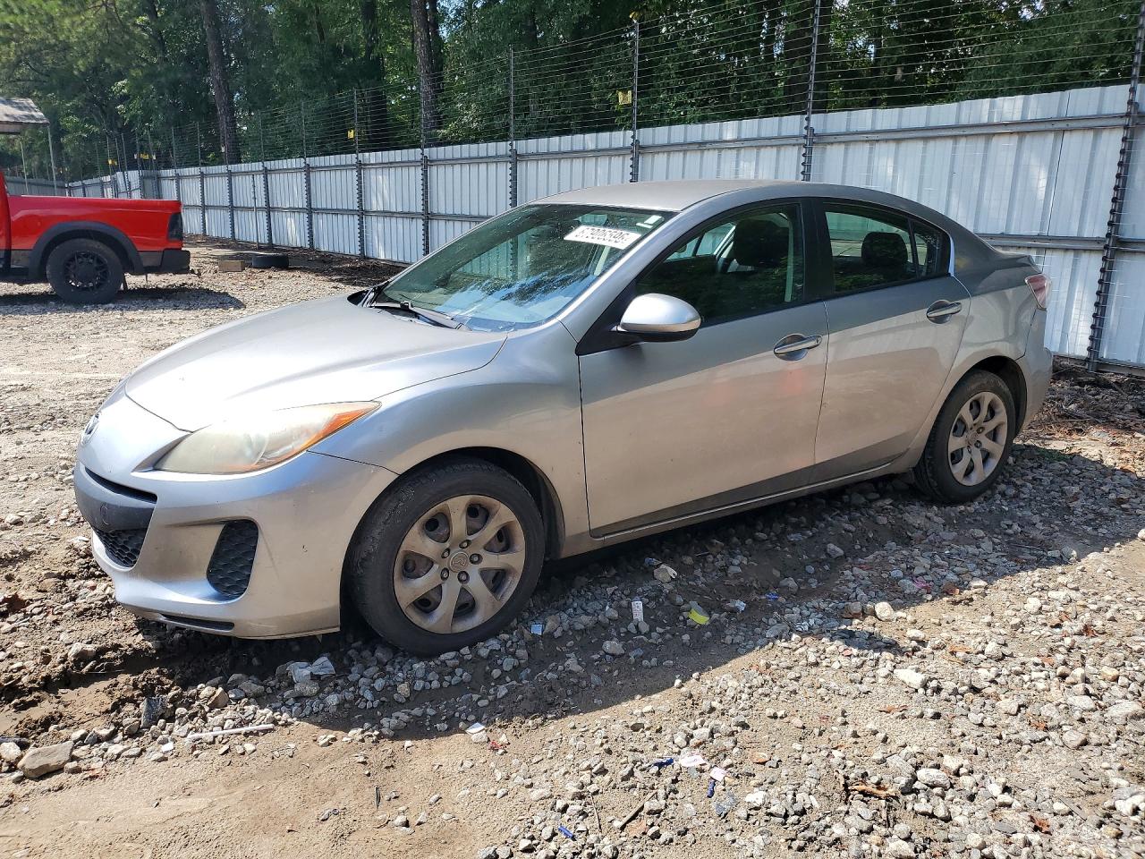 2013 MAZDA 3