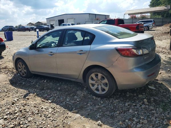 2013 MAZDA 3